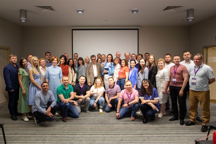 Секреты создания эффективной команды участникам Съезда регоператоров раскрыл Максим Поташев