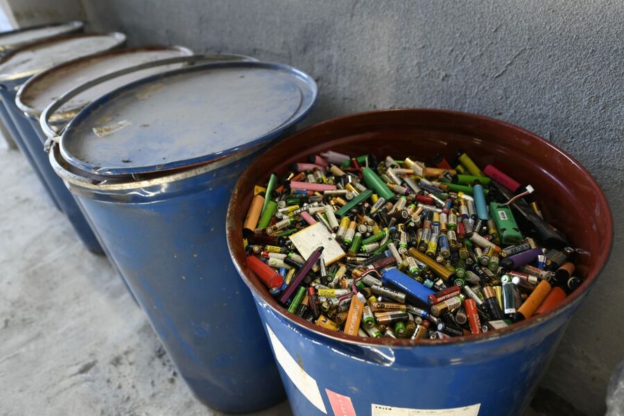 Группа «ЭкоЛайн» направила на переработку более двух тонн батареек