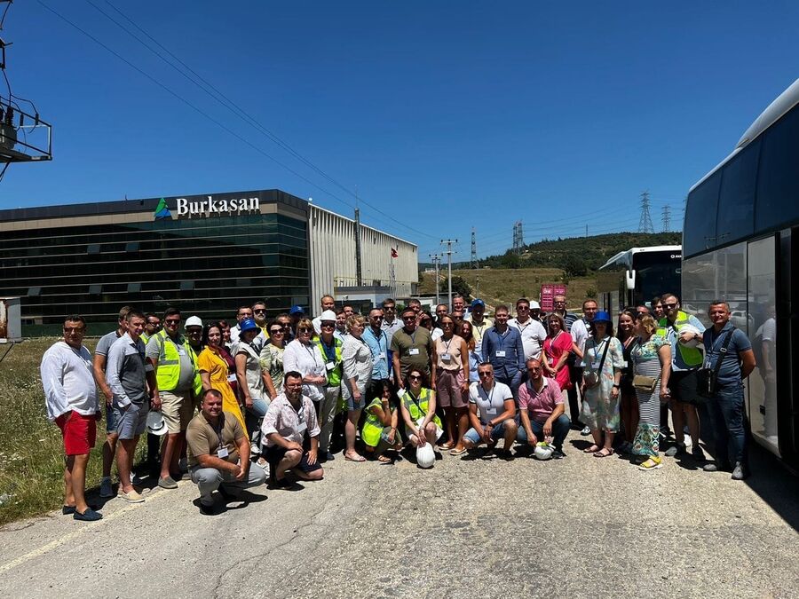 Делегация «Чистой страны» посетила мусоросортировочный завод «Burkasan» в Бурсе