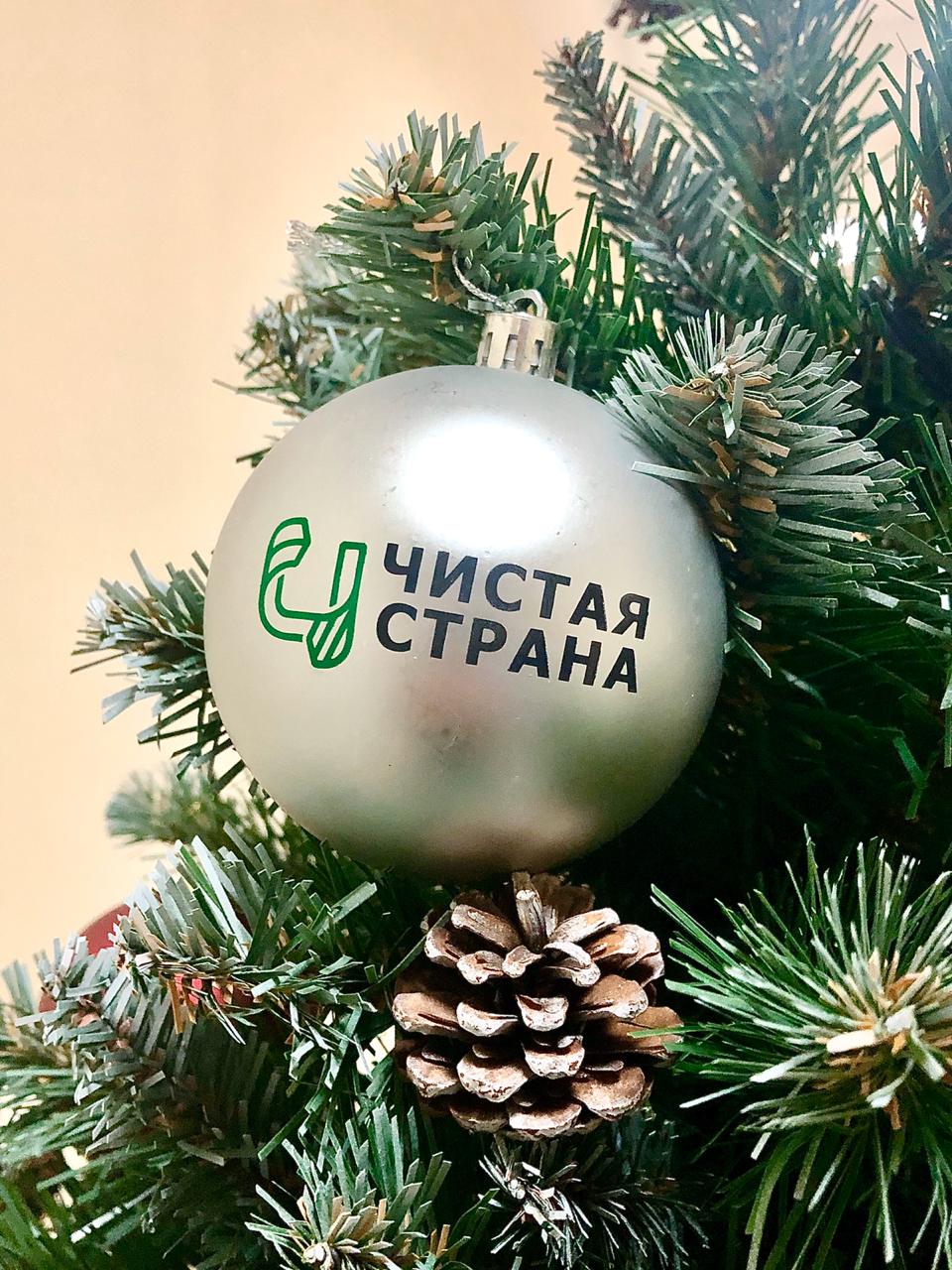 Сотрудники регоператоров все чаще находят выброшенных в мусор животных