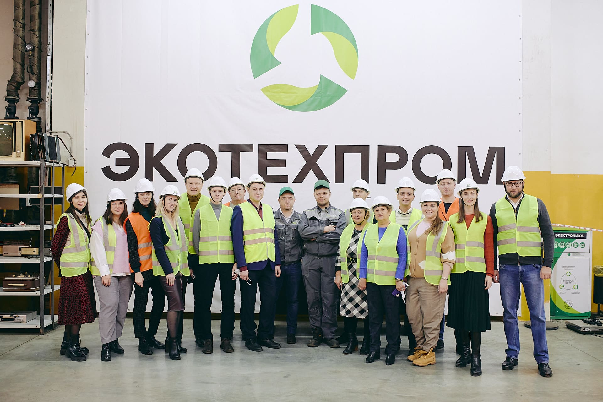 Жители Московского региона снова использовали в два раза больше стеклянной упаковки в новогодние каникулы 